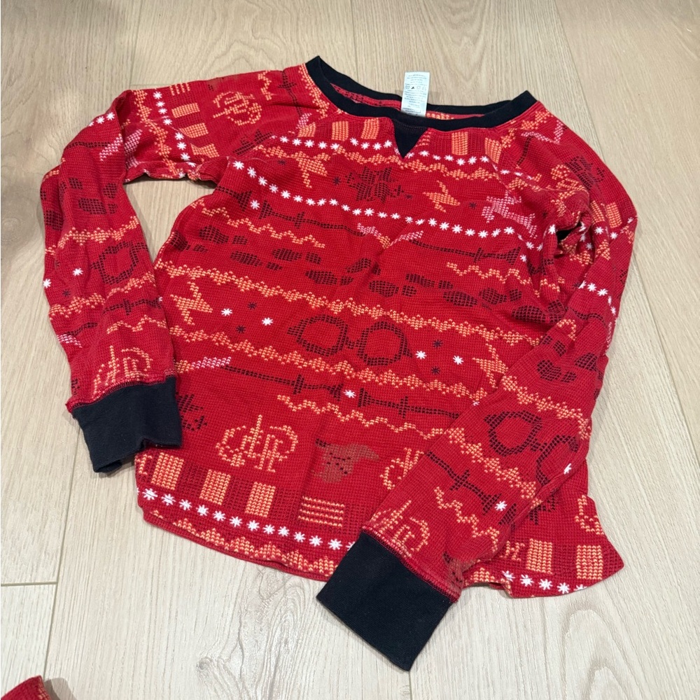 Women's Red Patterned Pajama Set - Picture 2 of 3